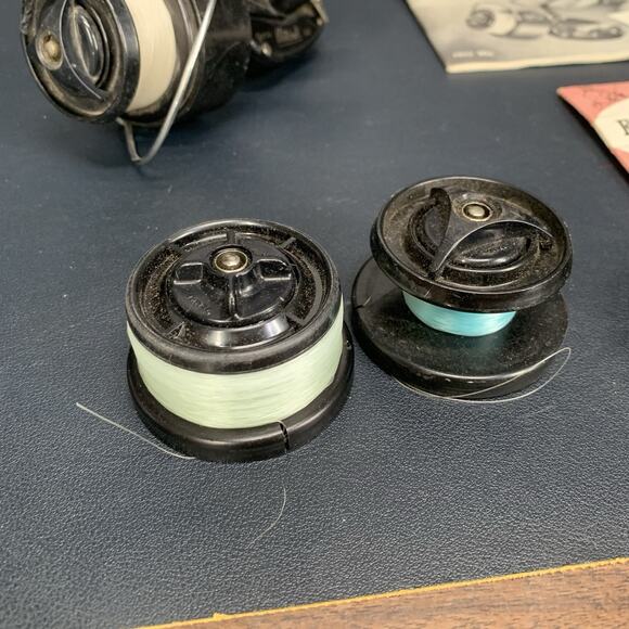 Vintage Garcia Mitchell 300 Spinning Reel - Made In France Manuals Extra Spools - Picture 7 of 16